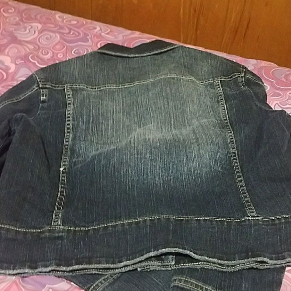 jean jacket - Picture 3 of 3